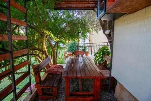 Apartments Savic تْشيرسيك نوفي المظهر الخارجي الصورة